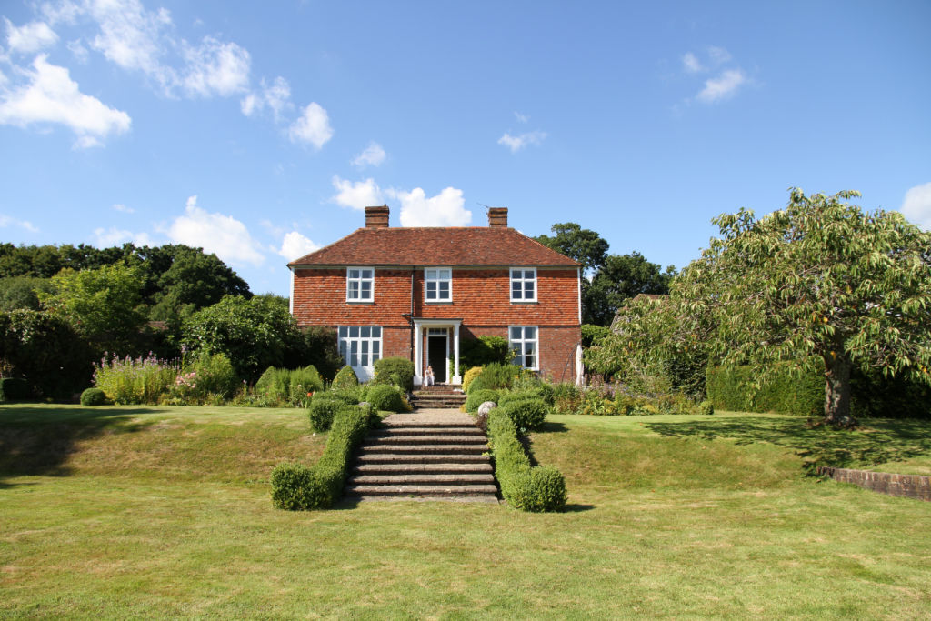 Hormonal Wellbeing Retreat in Sussex