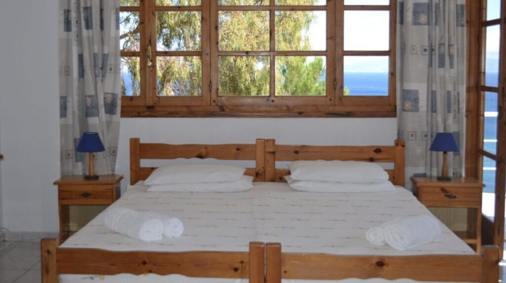 Screen Shot 2022-02-16 at 4.25.20 PM A relaxing room in your retreat